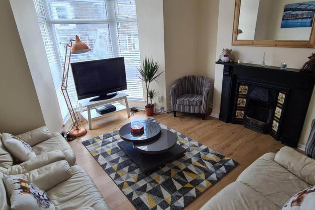 Centre Townhouse Holiday home Swansea